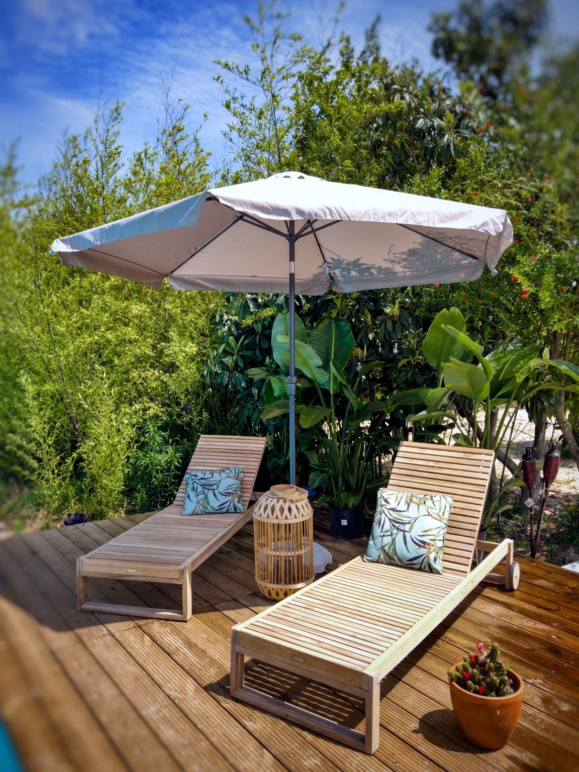 Pool, blue sky and private rural setting